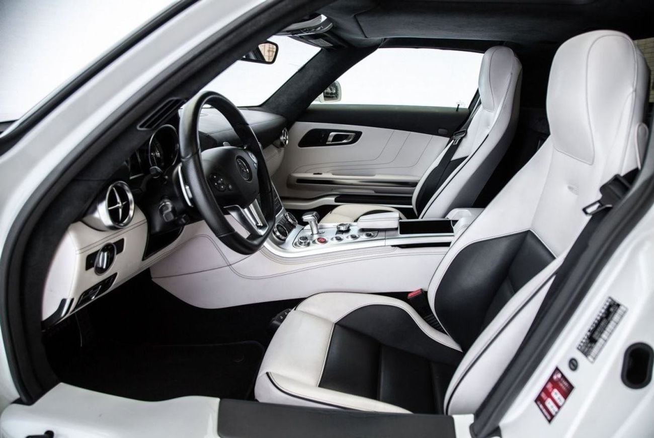 Mercedes Benz SLS AMG STD