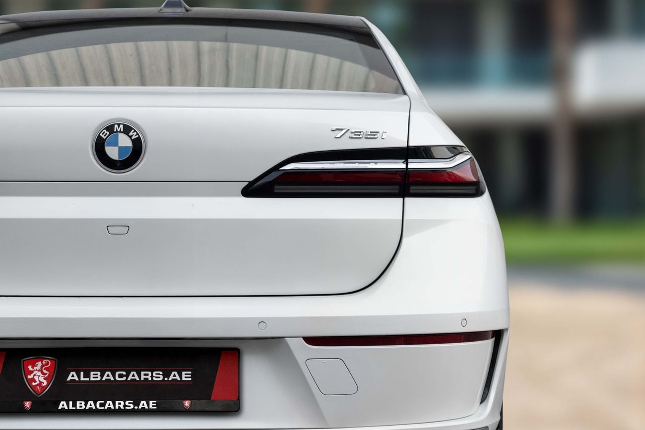 بي أم دبليو 735i 735 | 5,180 P.M | 0% Downpayment | BMW SERVICE HISTORY | UNDER WARRANTY!