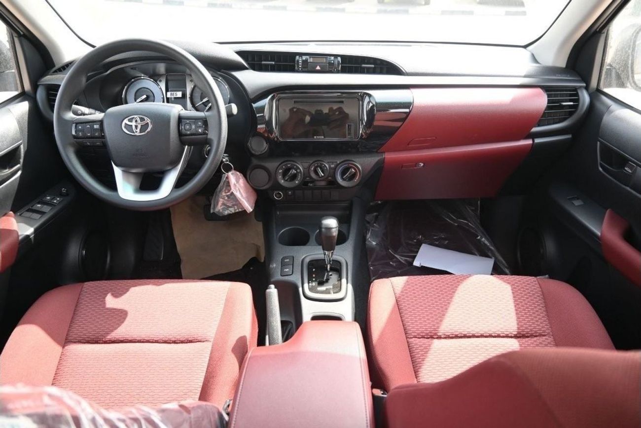 تويوتا هيلوكس HILUX 2.7L PETROL 4X2 DRIVE AUTO TRANSMISSION 2024