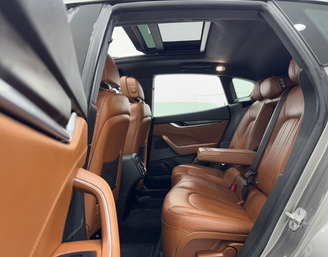 Maserati Levante Std 3.0L (350 HP) 2017 Maserati Levante, Warranty, Full Service History, Full Options, Low Kms, GCC