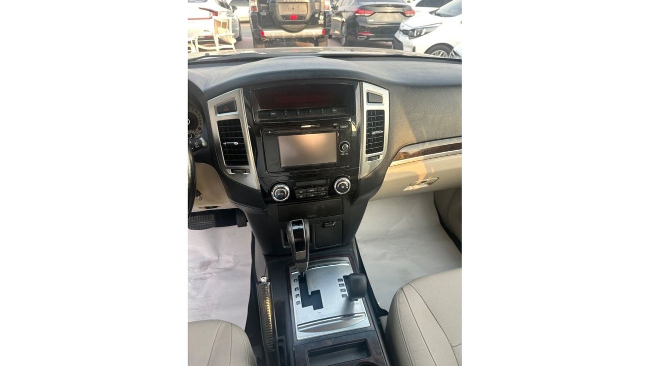 Mitsubishi Pajero GLS Highline Top باجيرو GCC2017