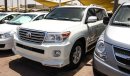 Toyota Land Cruiser VXR V8 5.7