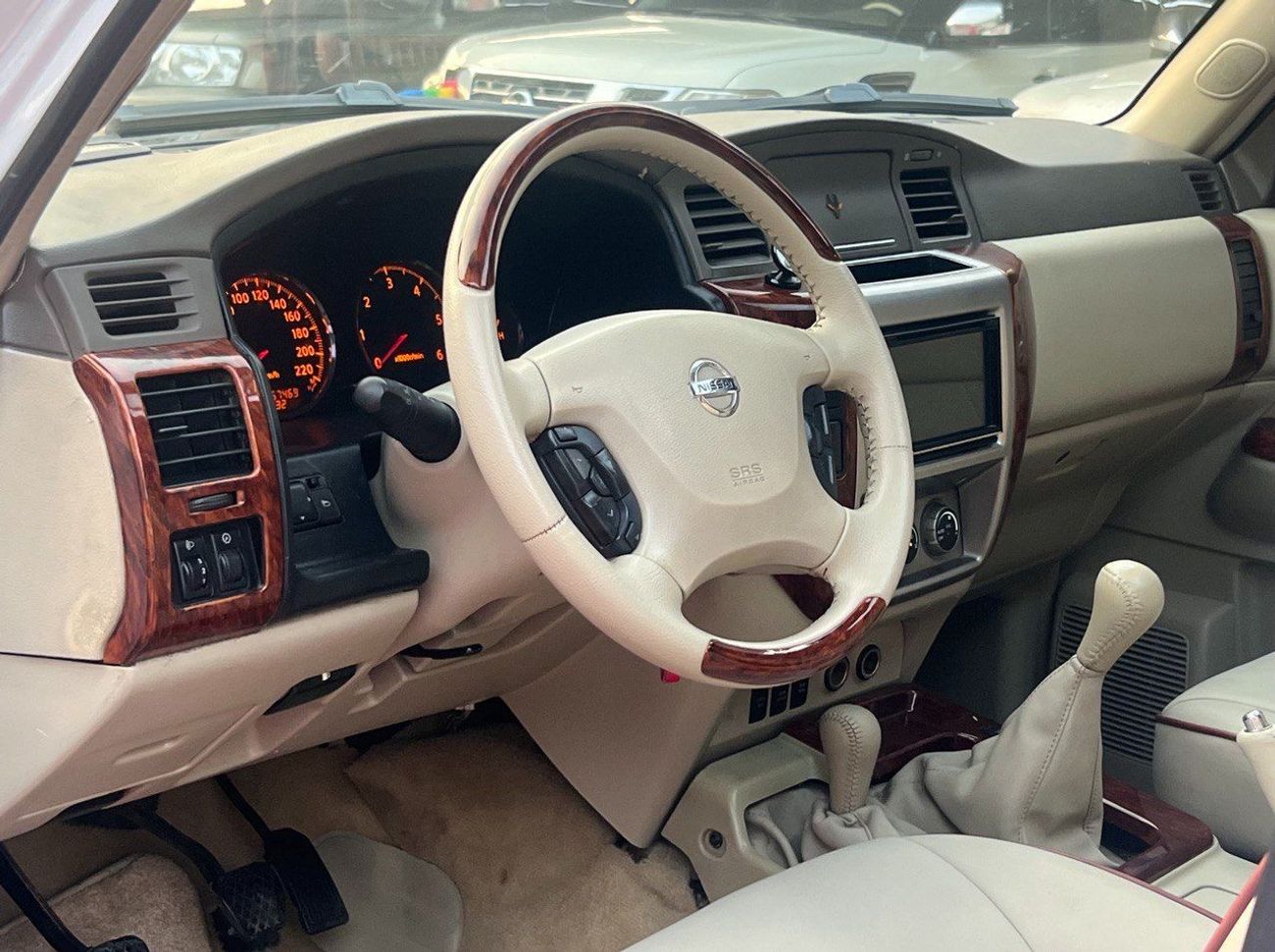 نيسان باترول