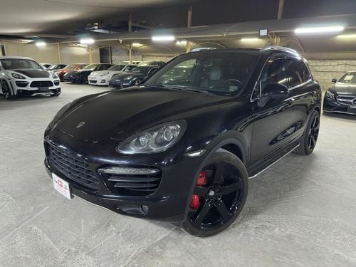 بورش كايان PORSCHE CAYENNE TURBO 4.8L 2011, 23 INCH ALLOY WHEELS, 18-WAY ADJUSTABLE SEATS AND MORE..
