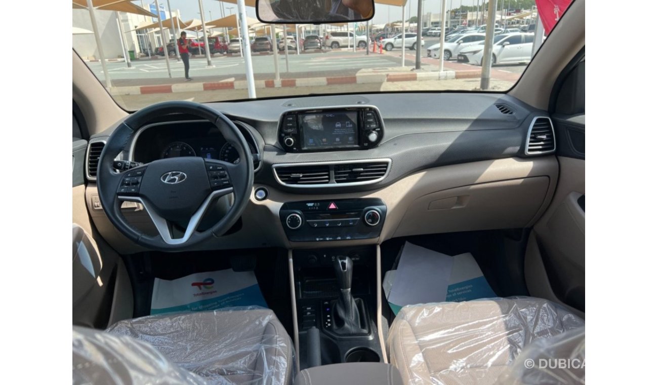 هيونداي توسون 2020 Hyundai Tucson full options (TL) 5dr SUV 2.0L 4 cylinder petrol automatic transmission All whee