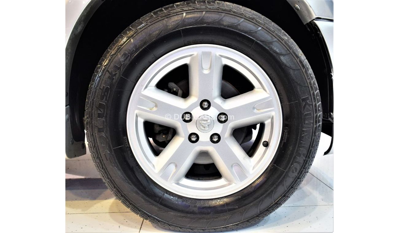 دودج نايترو AMAZING Dodge Nitro 4x4 SXT 2011 Model!! in silver Color! GCC Specs