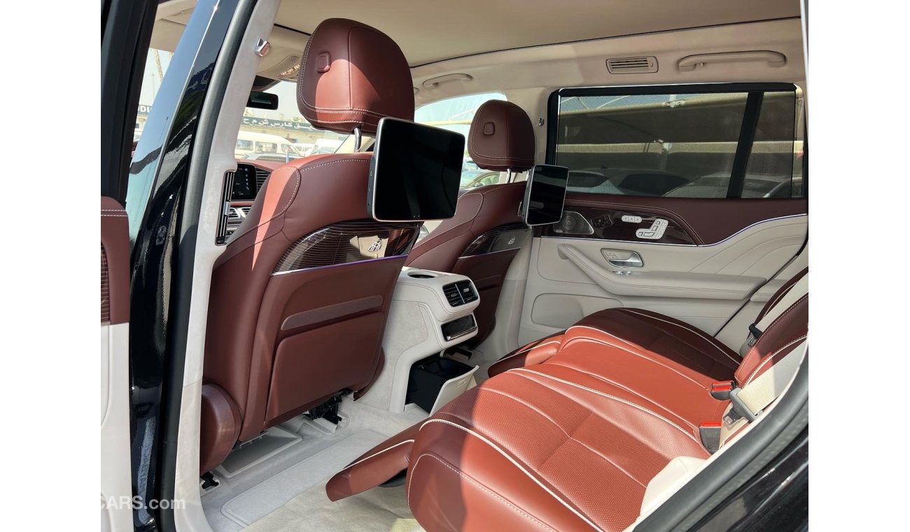 Mercedes-Benz GLS600 Maybach