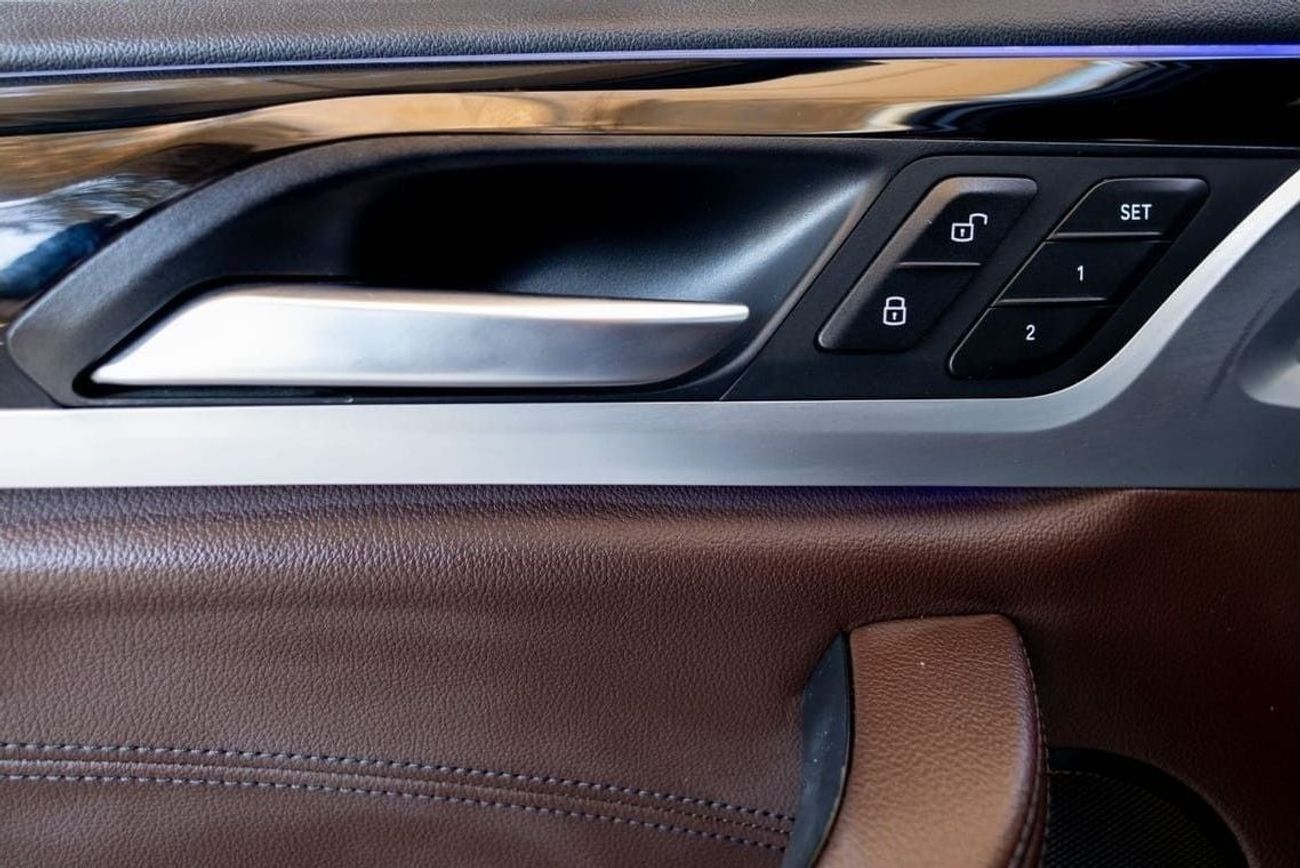 بي أم دبليو X4 xDrive 30i 2.0L BMW X4 xDrive30i 2020 GCC under Warranty with Flexible Down-Payment.