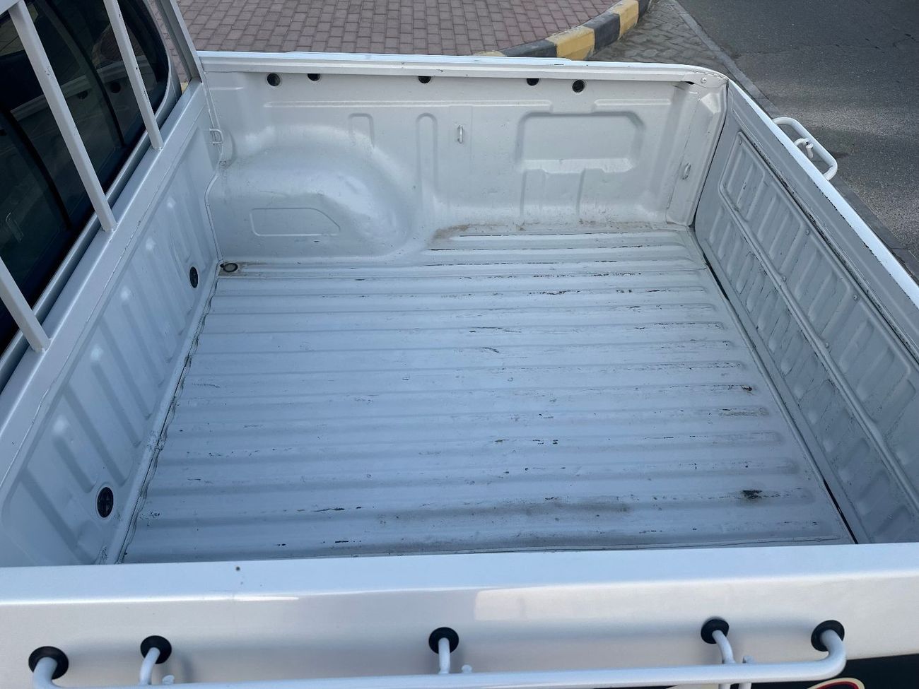 Mitsubishi L200 GL 2.4L (128 HP) Double Cab Utility