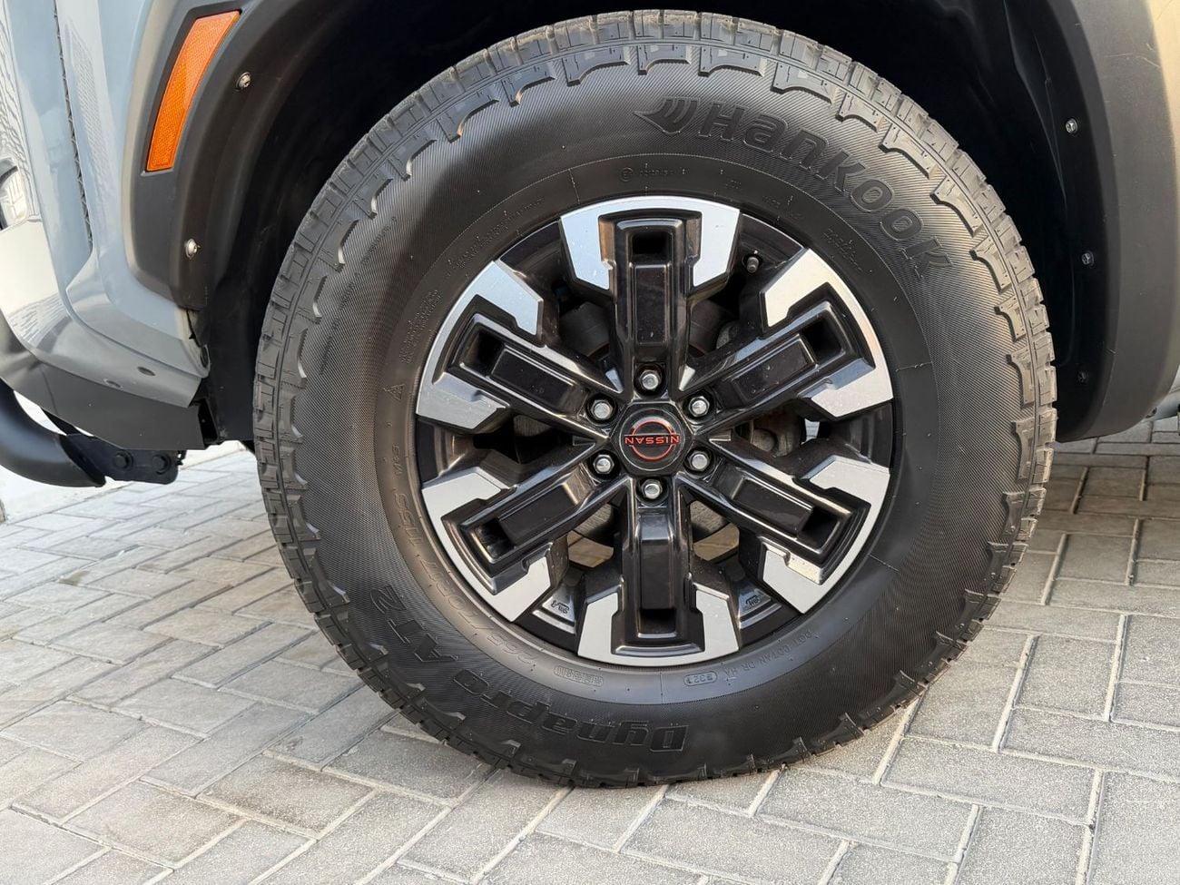 Nissan Frontier Navara Pro4X 3.8L Petrol with Sunroof Full Option