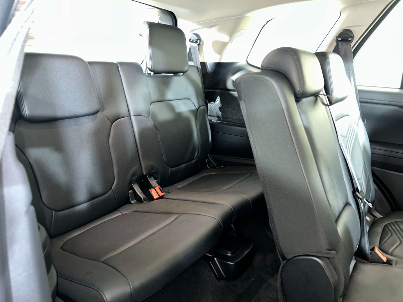 Ford Everest EVR424 EVEREST XLT 4WD 2.3L GTDI AT LTHR OFF ROAD 18"