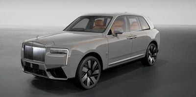 Rolls Royce Cullinan Series II Silver Badge STD In LHD STD In LHD
