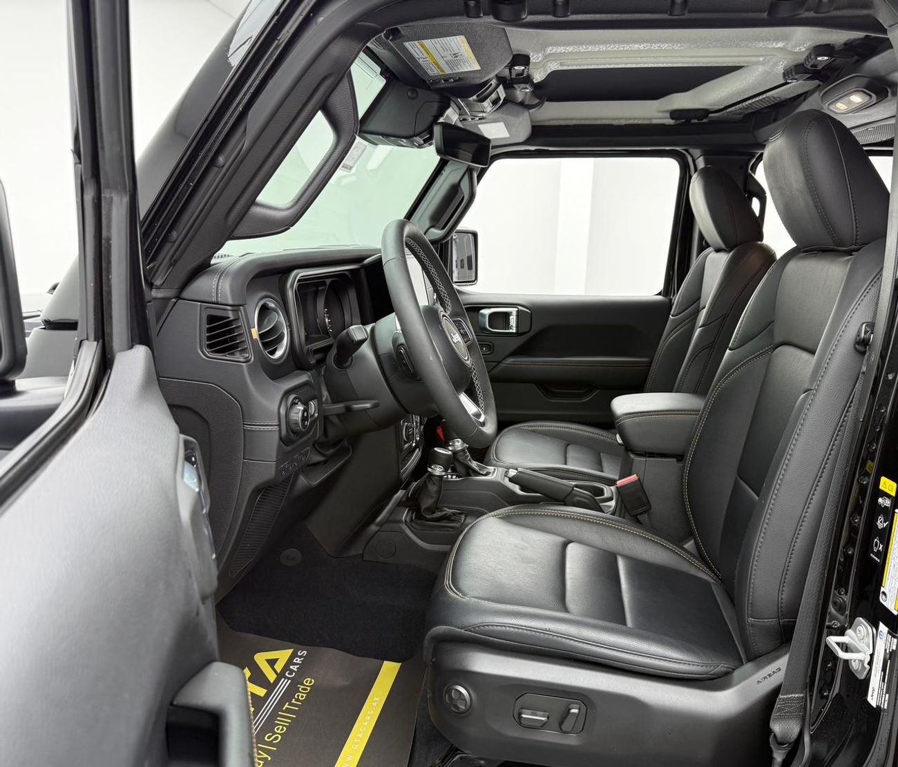 Jeep Wrangler Unlimited Sahara 2.0L A/T 2025 Jeep Wrangler Unlimited Sahara, 2030 Jeep Warranty, 2028 Jeep Service