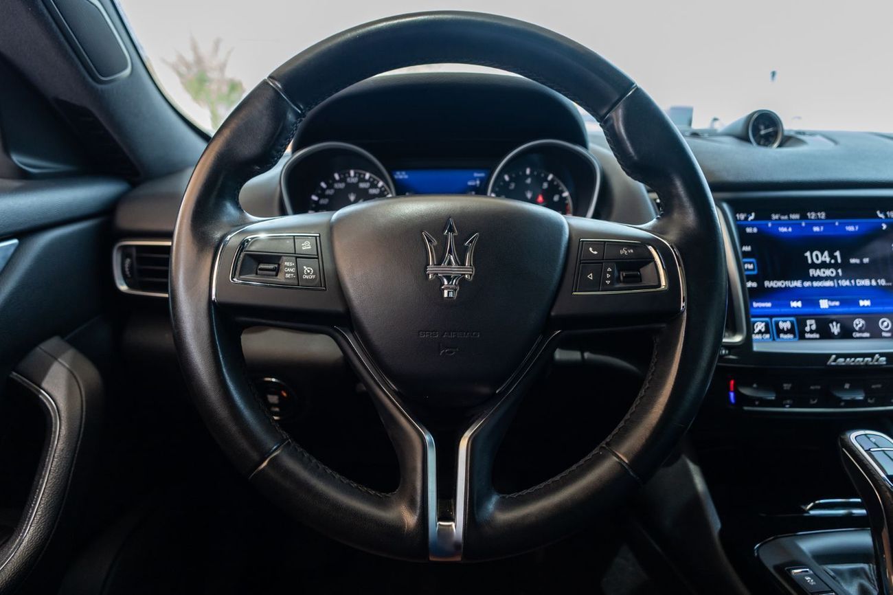Maserati Levante Std 3.0L (345 HP)