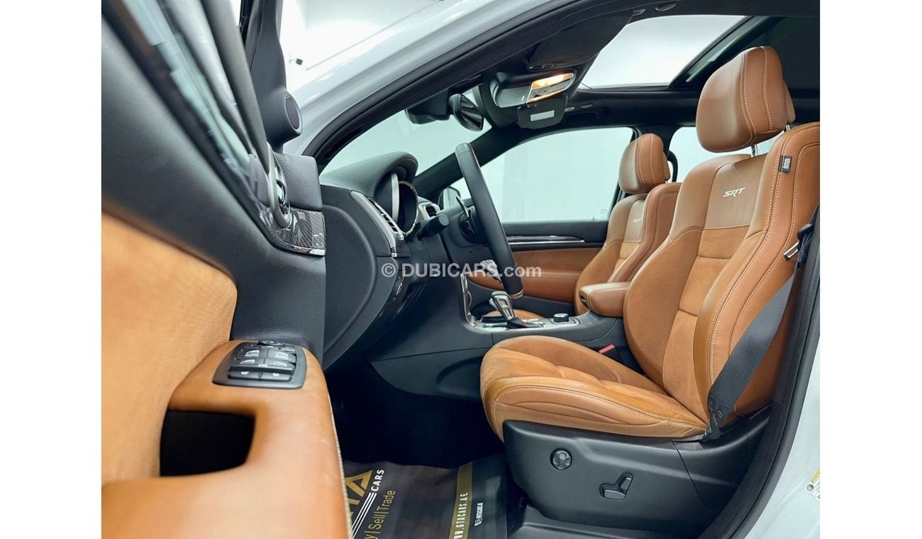 Jeep Grand Cherokee 2017 Jeep Grand Cherokee SRT, Full Jeep Service History, Warranty, Low Kms, GCC