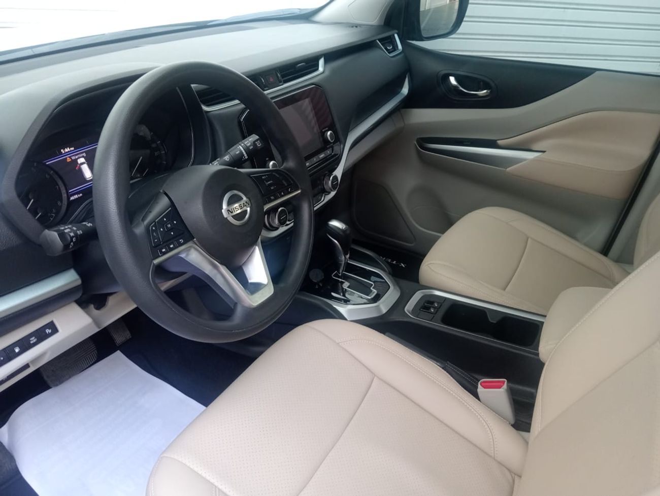 Nissan X Terra Titanium 2.5L 4WD