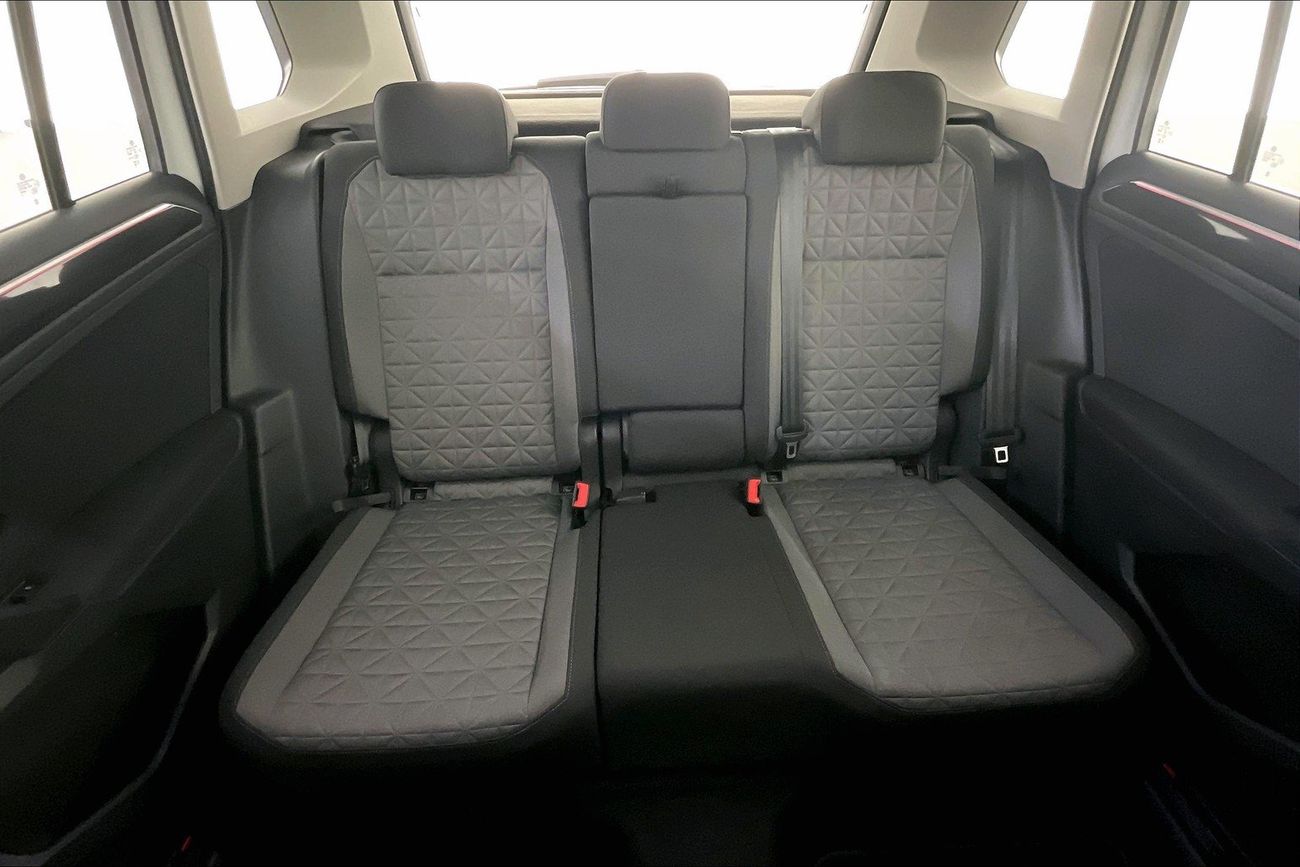 فولكس واجن تيجوان Life | شامل الضمان | 0 ﺪﻔﻋﺓ ﺃﻮﻟﻯ