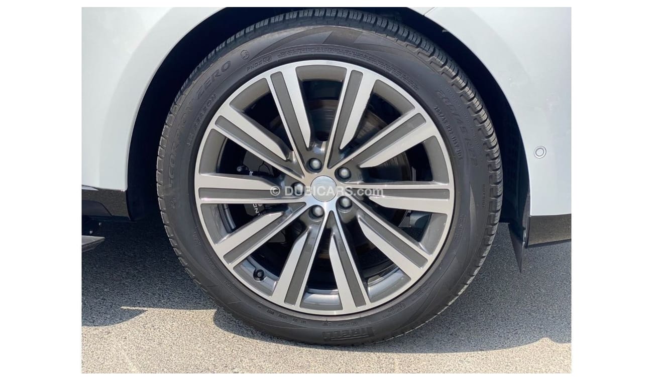 لاند روفر رينج روفر GCC SPEC UNDER WARRANTY AND SERVICE