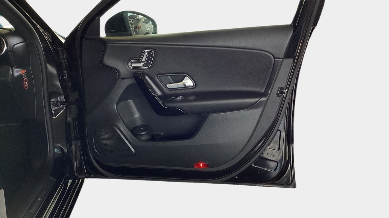 مرسيدس بنز A 200 1.3 A 200 DCT ADVANTAGE | شامل الضمان | 0 ﺪﻔﻋﺓ ﺃﻮﻟﻯ