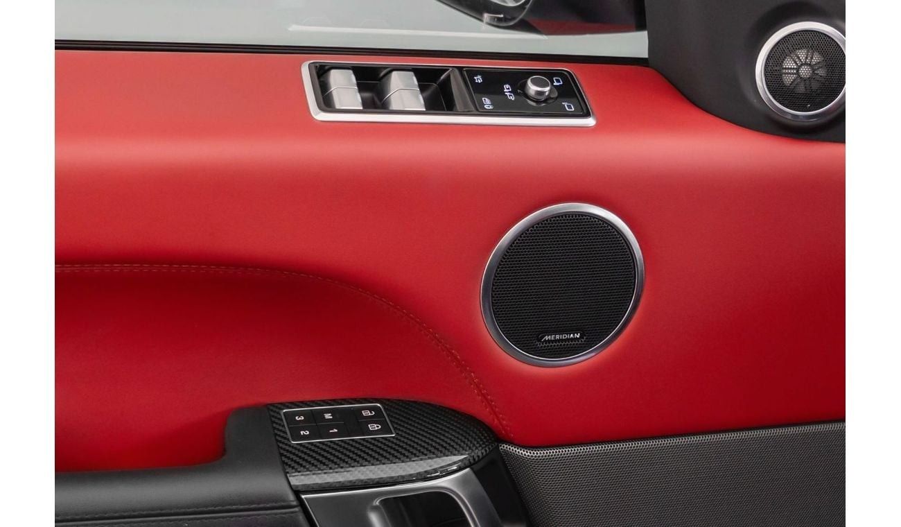 Land Rover Range Rover Sport SVR 5.0L (575 HP) AWD