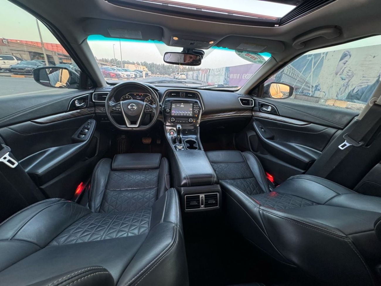 Nissan Maxima SR 3.5L R 3.5L in excellent condition and requires no expenses