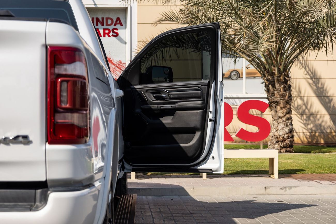 رام 1500 Limited Crew Cab 5.7L