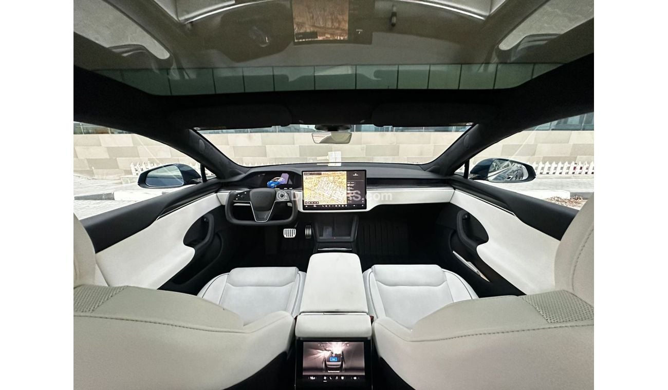 تسلا Model S بلاد