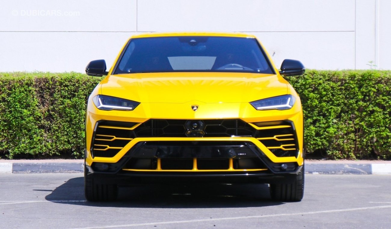 Lamborghini Urus 2021 Black Package Local Registration + 10%
