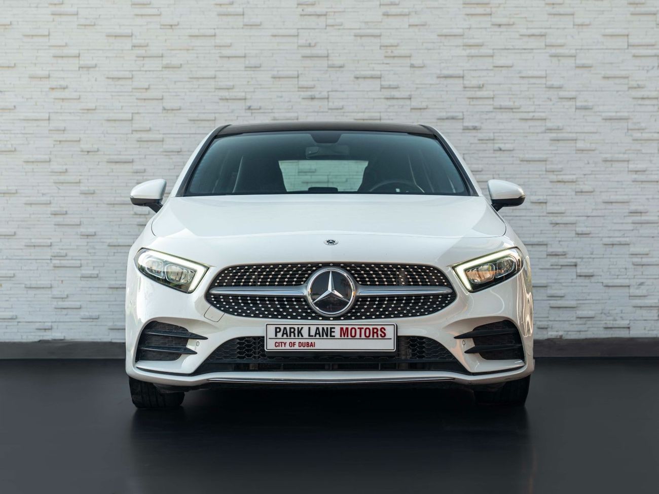 Mercedes-Benz A 200 AED 2,044 PM • A200 AMG PREMIUM • LOW KMS • OFFICIAL GARGASH MERCEDES-BENZ WARRANTY UNTIL 2026