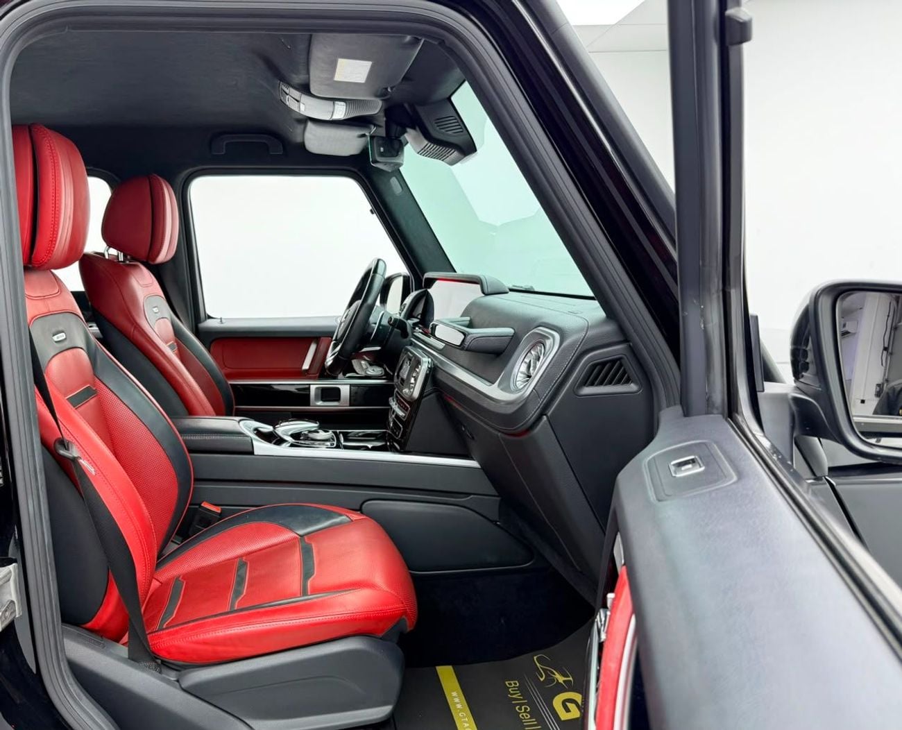 Mercedes Benz G63 AMG STD 2020 Mercedes-AMG G63, Warranty, Full Mercedes Service History, GCC Specs