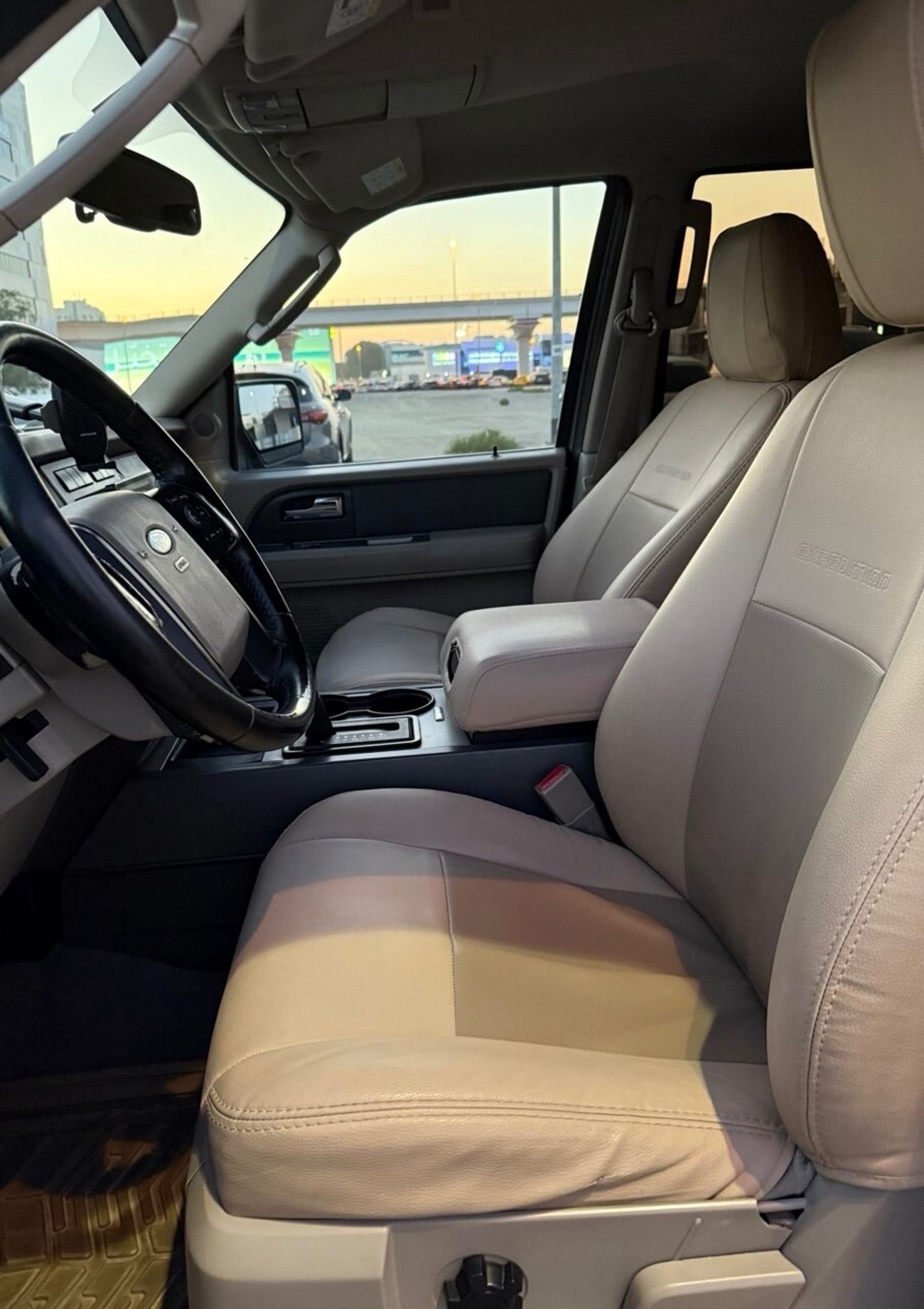 Ford Expedition XLT 5.4L