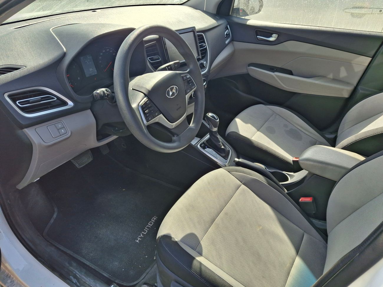 Hyundai Accent Smart+ 1.5L SMART 1.6 | Zero Down Payment | Home Test Drive