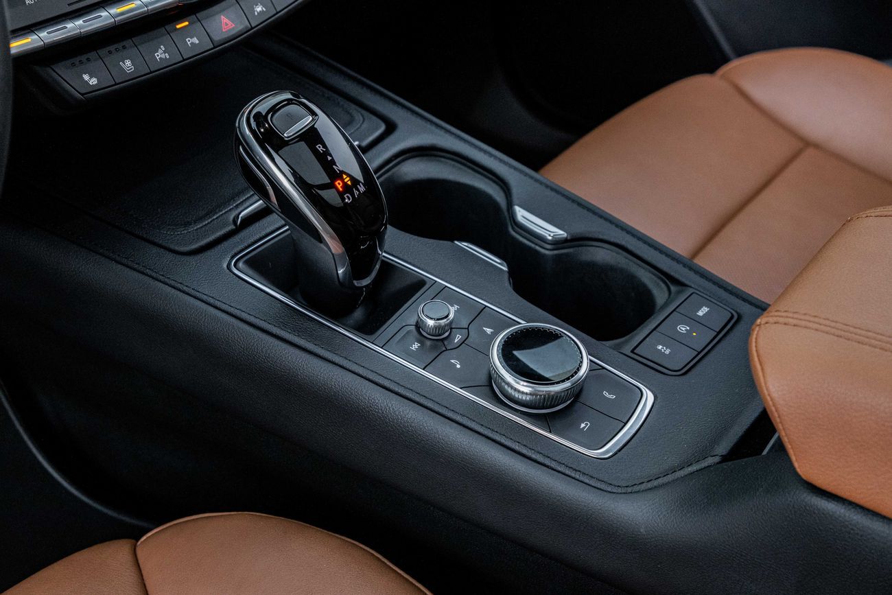 Cadillac XT4 XT4 Premium Luxury | 1,959 P.M | 0% Downpayment | Agency Service!