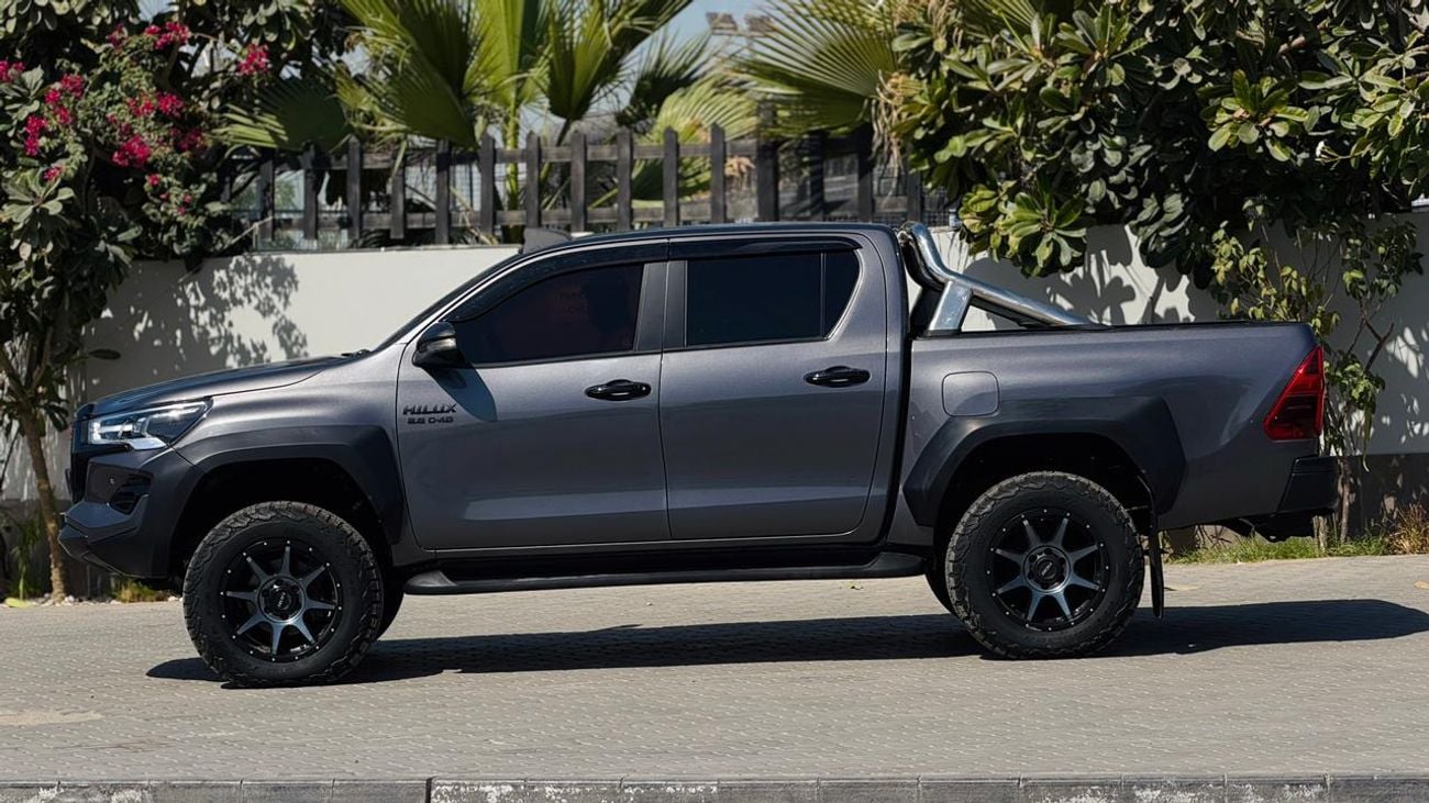 تويوتا هيلوكس -