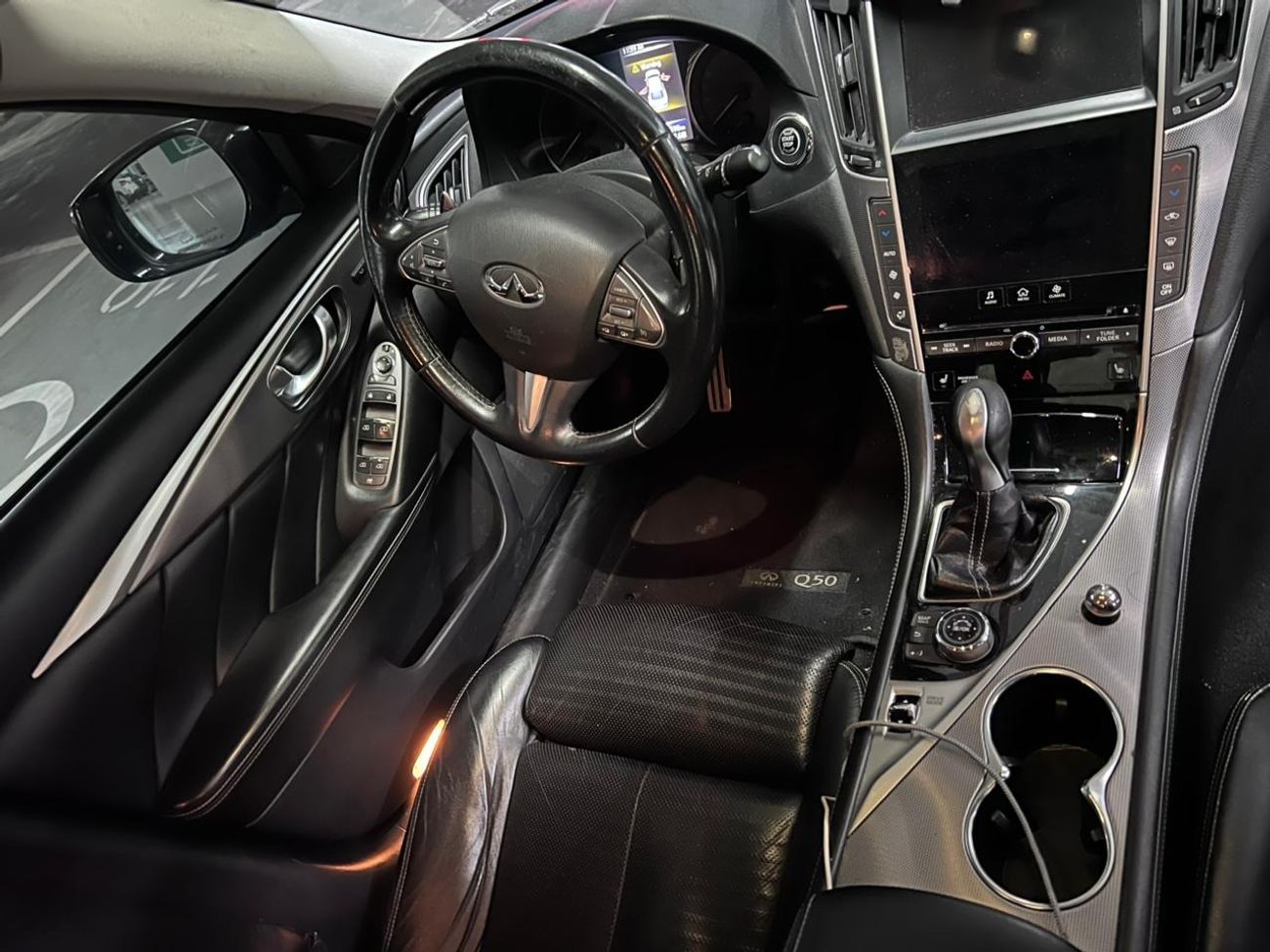 إنفينيتي Q50 3.7L Luxe