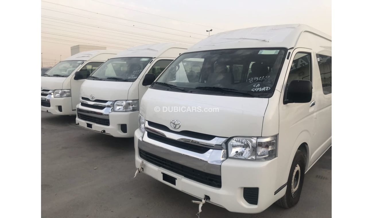 Toyota Hiace 15 seats