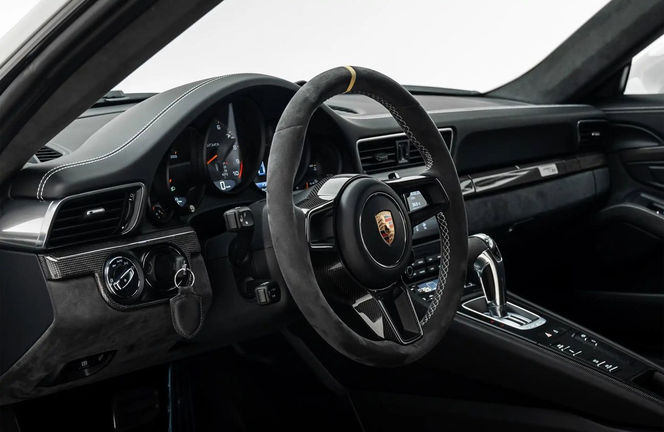 Porsche 911 4.0L F-6 Naturally Aspirated Engine