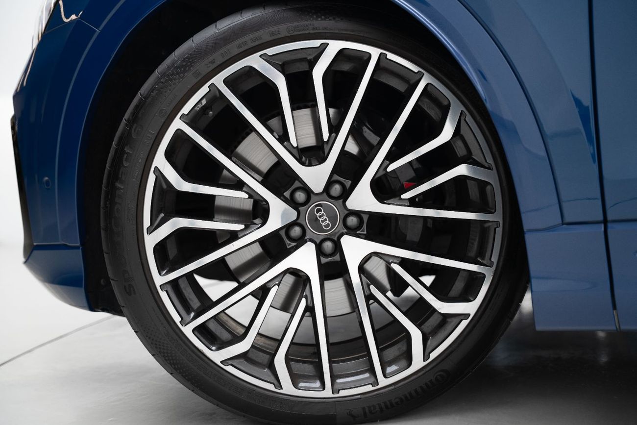 أودي SQ8 4.0 TFSI quattro (507 HP)