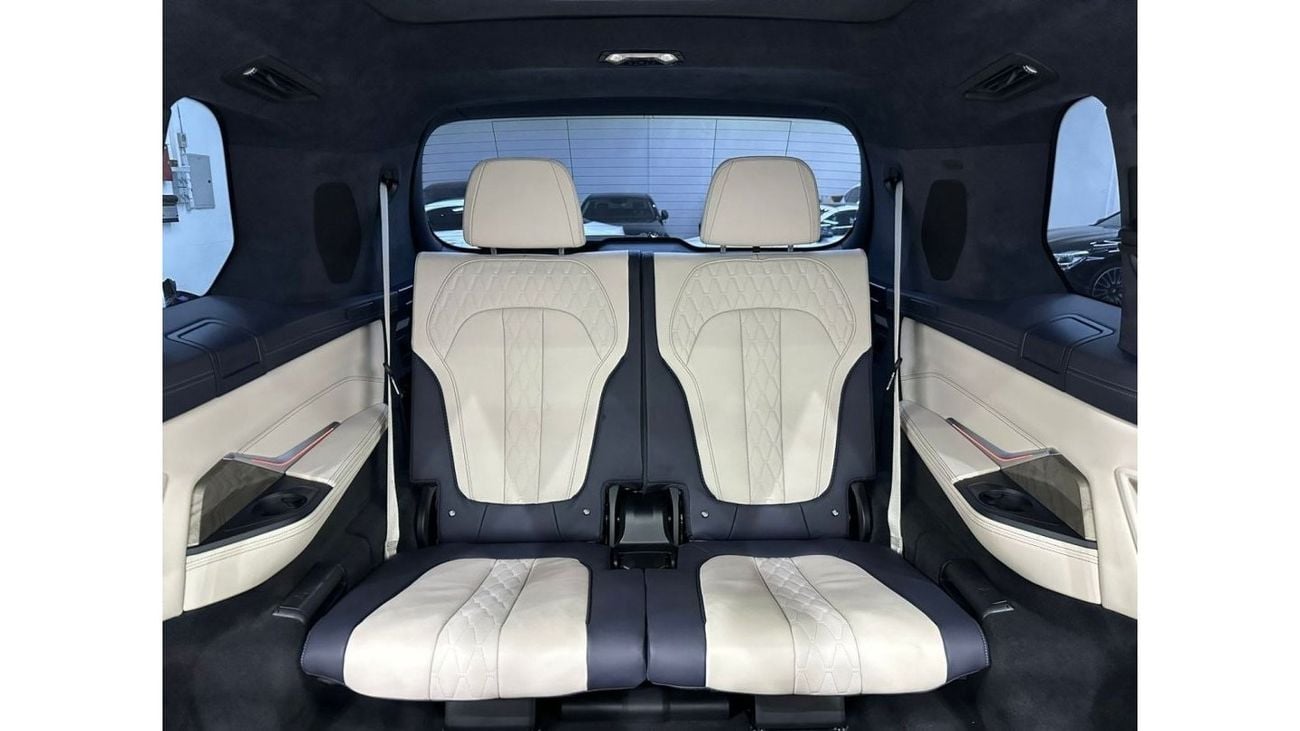 BMW X7 2022 BMW X7 xDrive50i Masterclass M-Kit, April 2026 BMW Warranty + Service Pack, Full Options, GCC