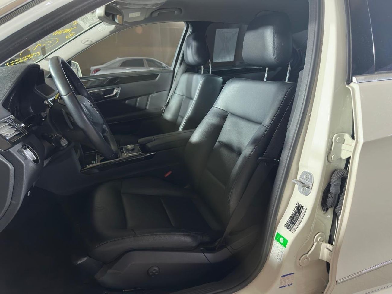 Mercedes-Benz E 350 MERCEDES E-CLASS E350 2011 3.5L | FULL SERVICE HISTORY | TWO KEYS | AVANTGARDE PACKAGE