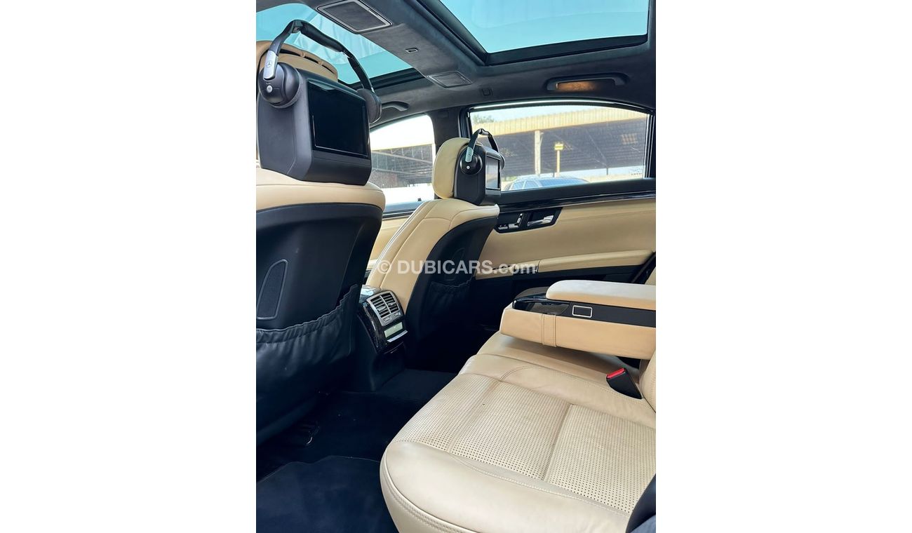 Mercedes-Benz S 63 AMG Mercedes S 63 AMG   Model: 2010 Walked: 87,000 Price: 50,000 dirhams Gulf specifications, full optio