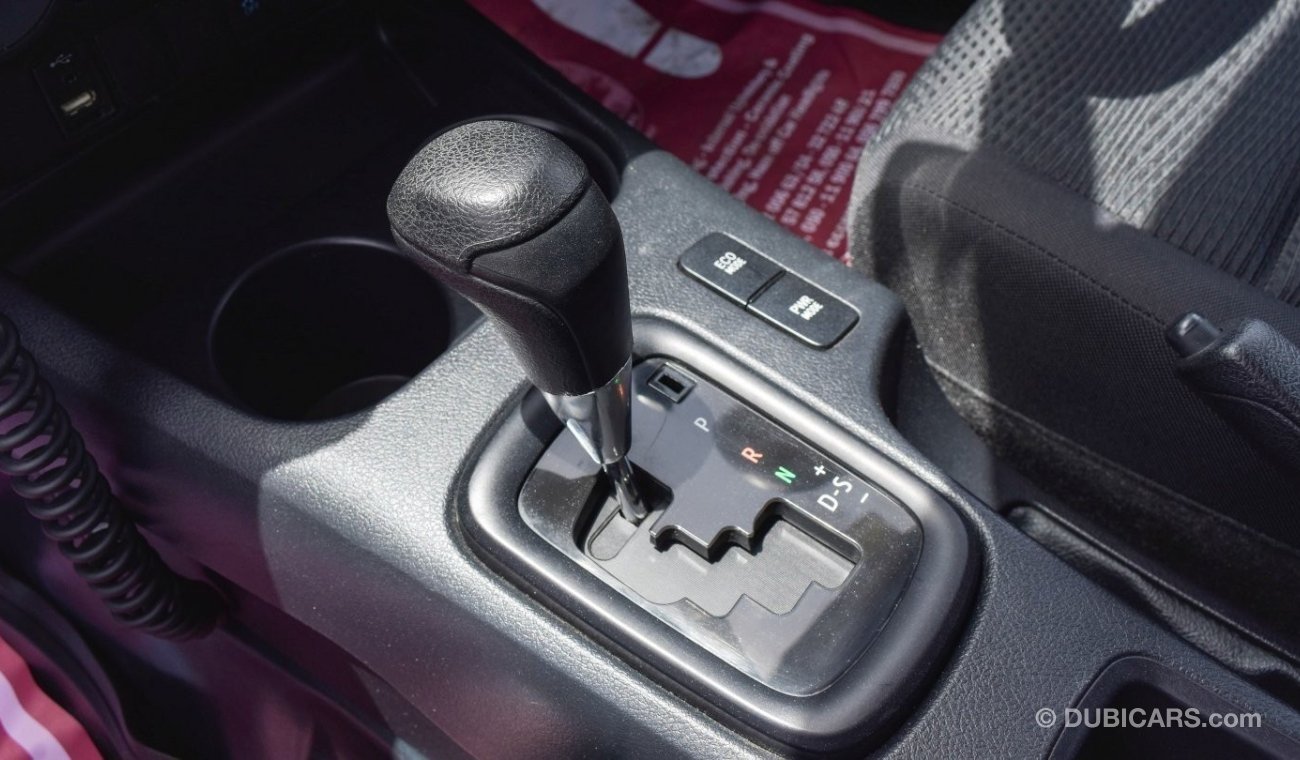 Toyota Hilux SR5 2.8 D4D Right Hand Drive Clean Car
