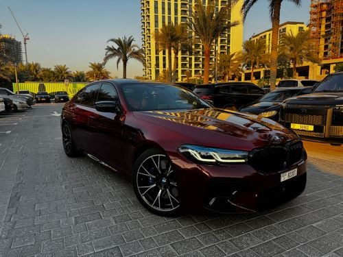 بي أم دبليو M5