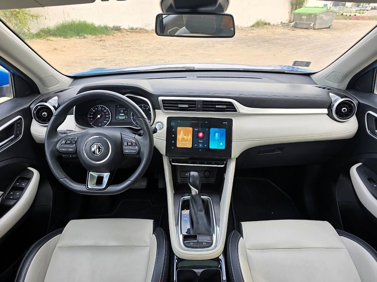 أم جي ZS USED MG ZS LUXURY 1.5L A/T SUV FWD GCC BLUE COLOR 2024