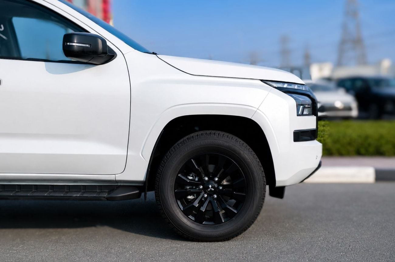 ميتسوبيشي L200 Engine: 2.4L 4-Cylinder Turbo Diesel