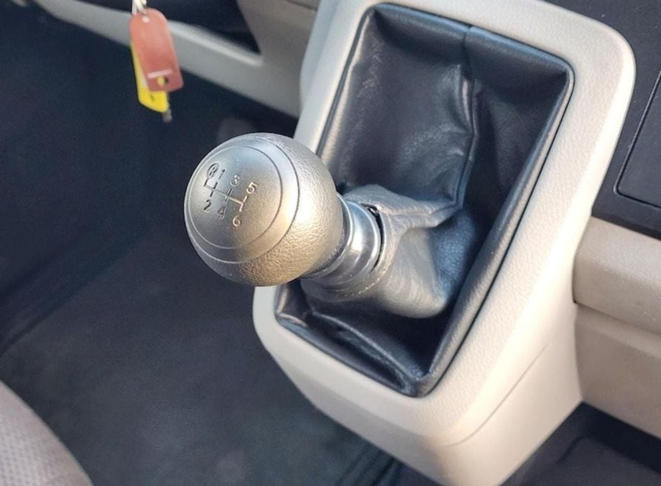 Toyota Hiace High Roof Van Hiace 2019 GLS Highroof Top Of The Range Very Clean Condition