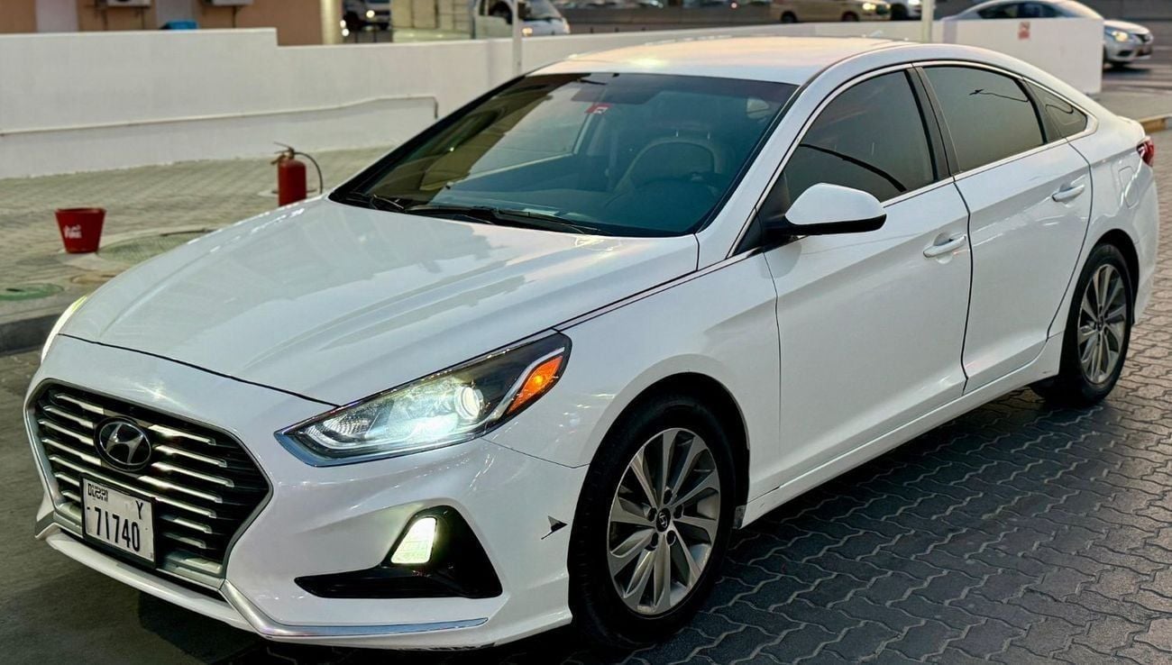هيونداي سوناتا 2018 Hyundai Sonata 2.4L V4 - Well Maintained Vehicle