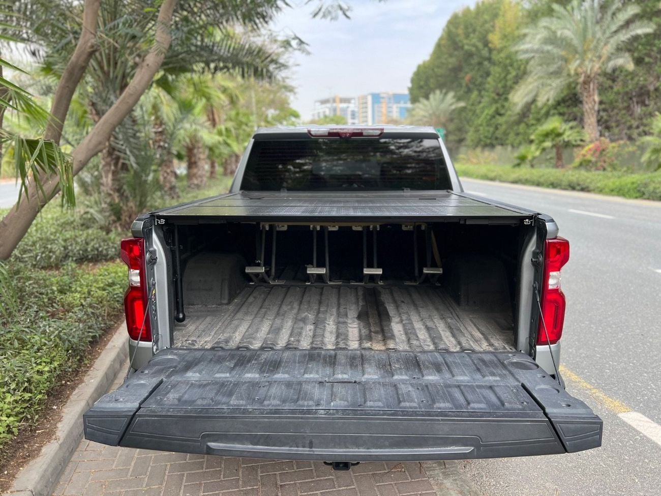 شيفروليه سيلفارادو 2023 Chevrolet Silverado ZR2 | 6.2L V8 | GCC Specs | Accident-Free