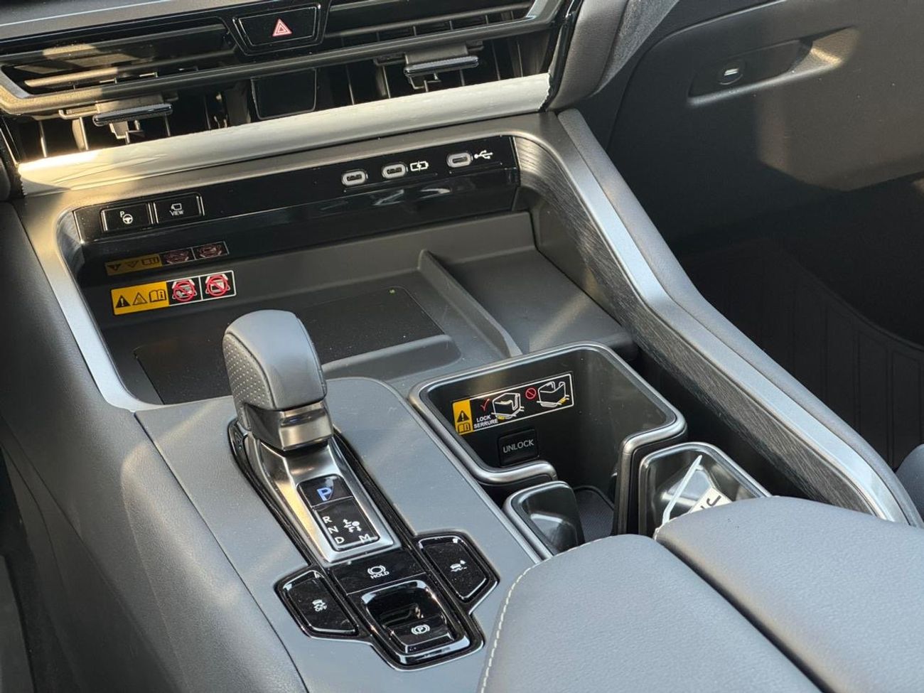 Lexus TX 500h 2025 LEXUS TX500h 2.5L HYBRID F SPORT 3 FULL OPTION CANADIAN SPEC