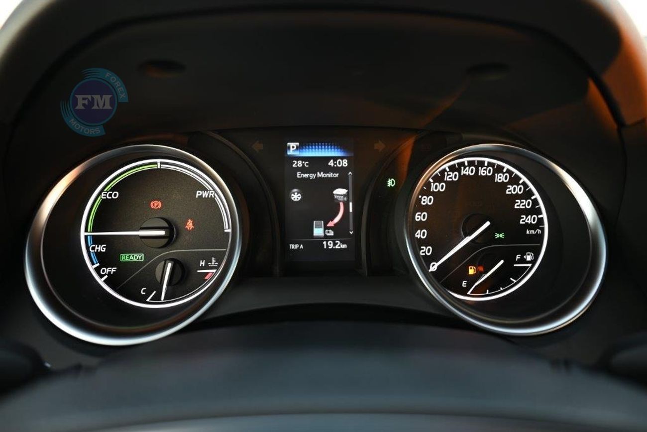 Toyota Camry GLE Hybrid